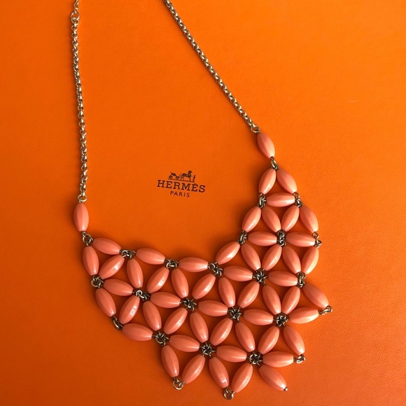 30% OFF🌟J. Crew Peach Bead Bib Necklace - Picture 2 of 4